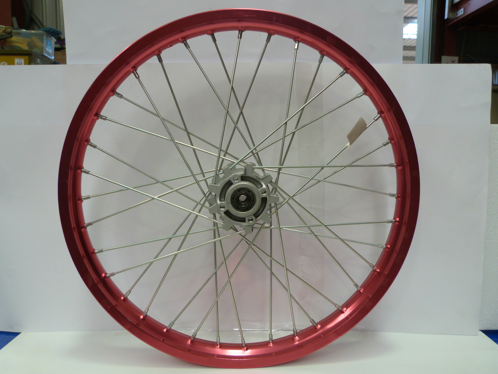 XB31B front wheel Red (4)