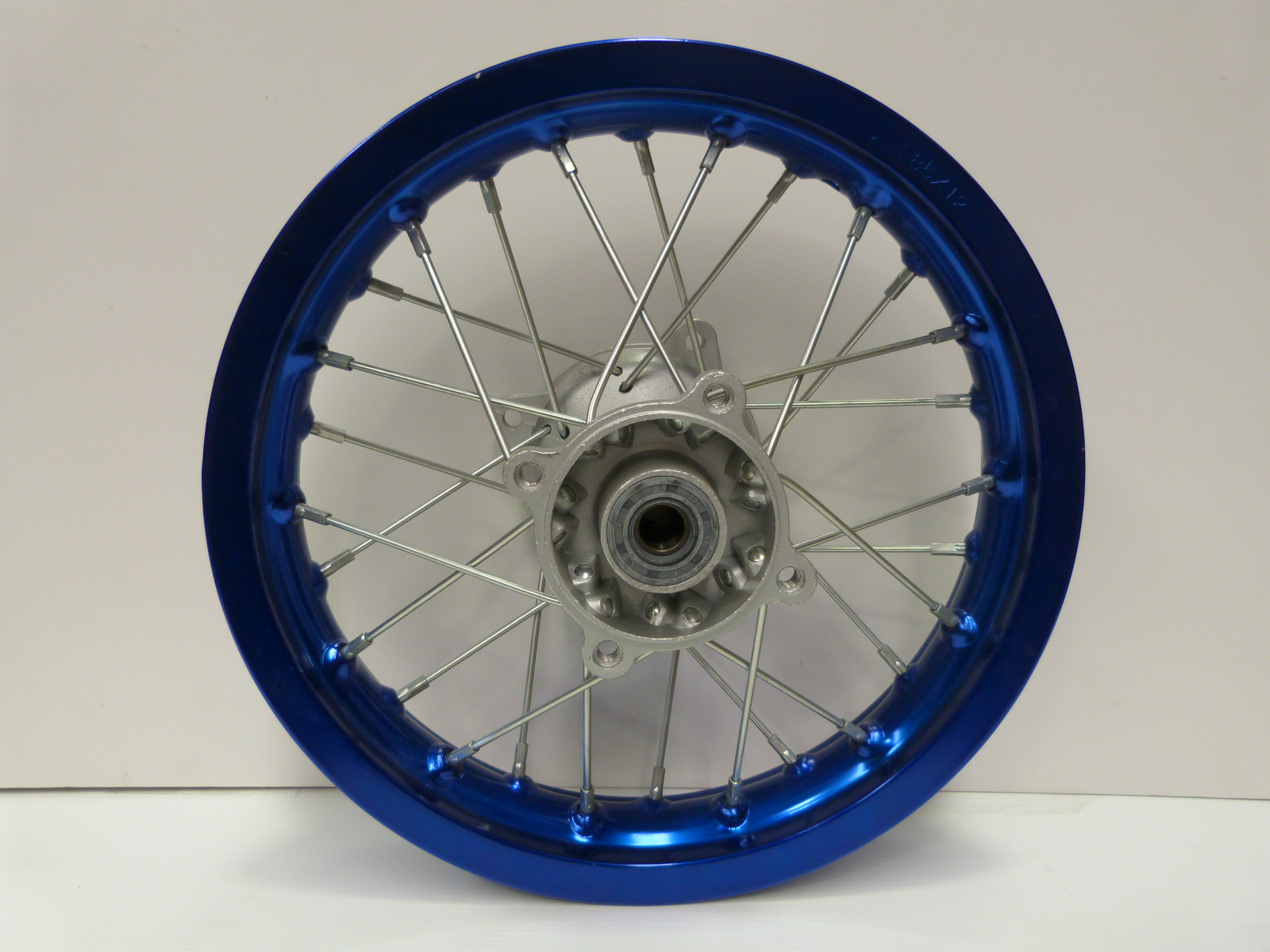 XB80  rear wheel blue (3)